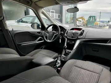 Opel Zafira 2014 •7Locuri• GARANTIE