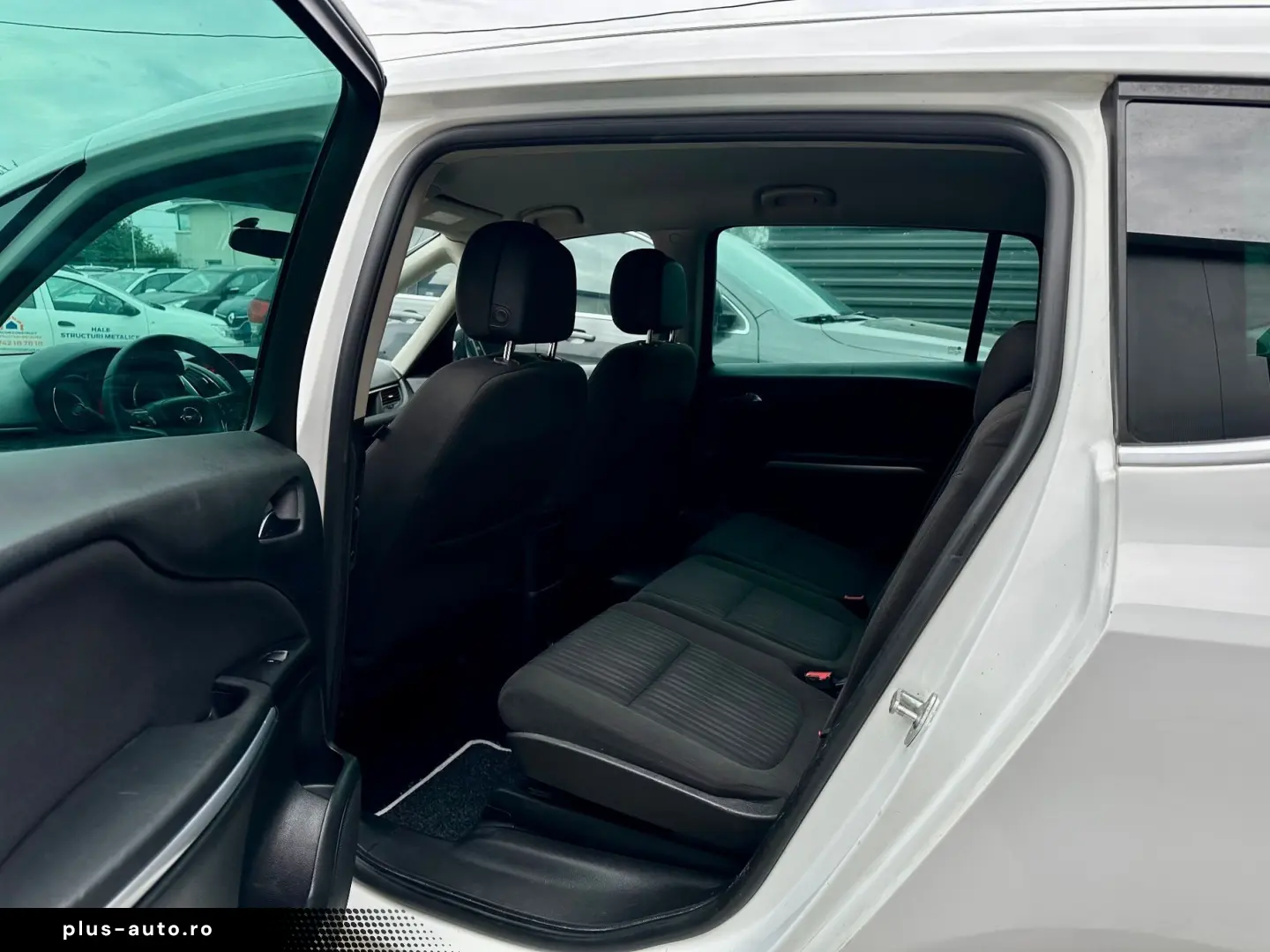 Opel Zafira 2014 •7Locuri• GARANTIE