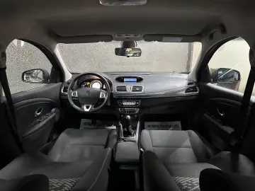 Renault Megane 2012 E5 •Garantie