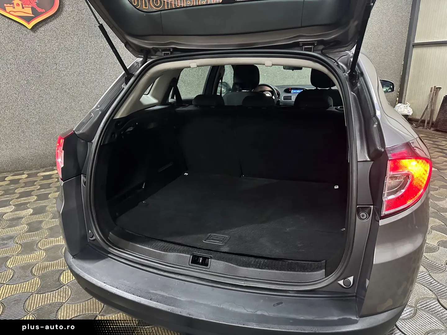 Renault Megane 2012 E5 •Garantie