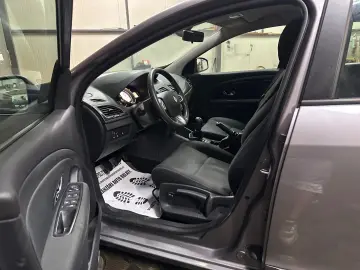 Renault Megane 2012 E5 •Garantie