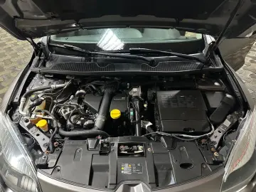 Renault Megane 2012 E5 •Garantie