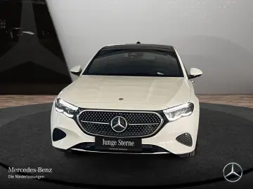 MERCEDES-BENZ E 200 Avantgarde Adv.  PANO DIGITAL MEMO 360