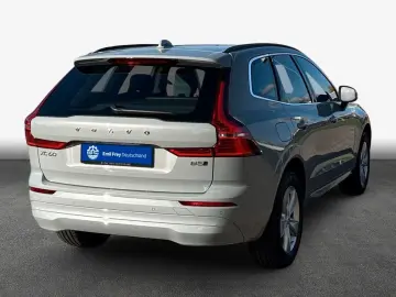 VOLVO XC60 B5 B AWD Core SiH GJR Win