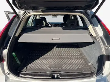 VOLVO XC60 B5 B AWD Core SiH GJR Win