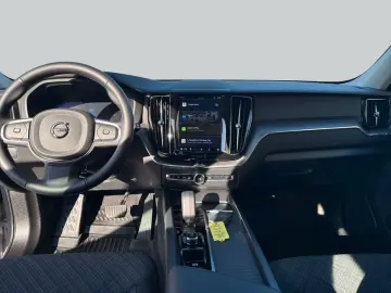 VOLVO XC60 B5 B AWD Core SiH GJR Win