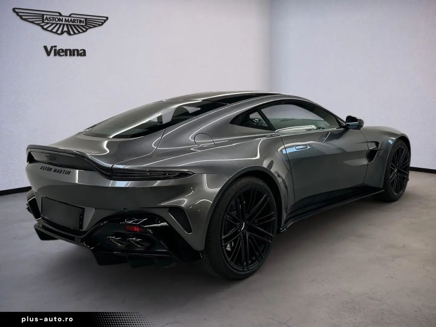 ASTON MARTIN VANTAGE Coupé