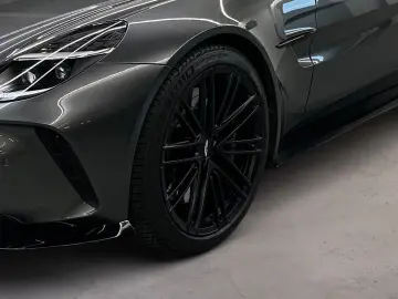 ASTON MARTIN VANTAGE Coupé