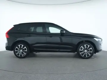 VOLVO XC60 Ultimate Dark ACC HuD Kamera Winter-Paket