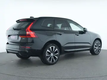 VOLVO XC60 Ultimate Dark ACC HuD Kamera Winter-Paket