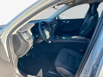 VOLVO XC60 B5 B AWD Core Sitzheiz.hi Winter-Pak
