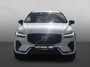 VOLVO XC60 B5 R-Design  Panorama