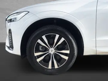 VOLVO XC60 B5 R-Design  Panorama
