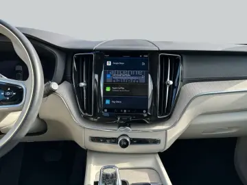 VOLVO XC60 B5 B AWD Geartronic Inscription