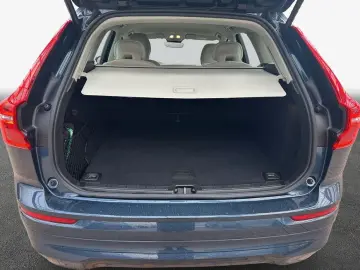 VOLVO XC60 B5 B AWD Core Audio-HK Fronts-h SiH GJR