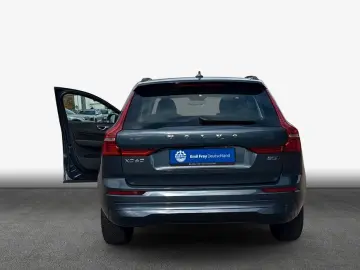 VOLVO XC60 B5 B AWD Core Leder HK-Audio SiH&Pak  Front