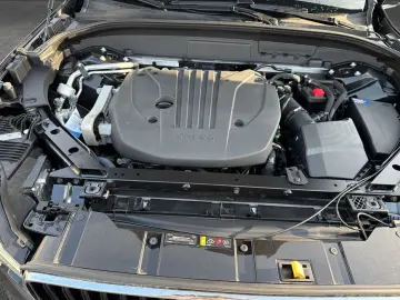 VOLVO XC60 B5 B AWD Core