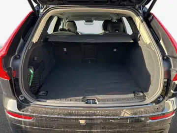 VOLVO XC60 B5 B AWD Core