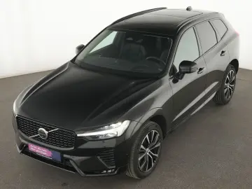 VOLVO XC60 Ultimate Dark B&W 360 Martix FourC Pano ACC
