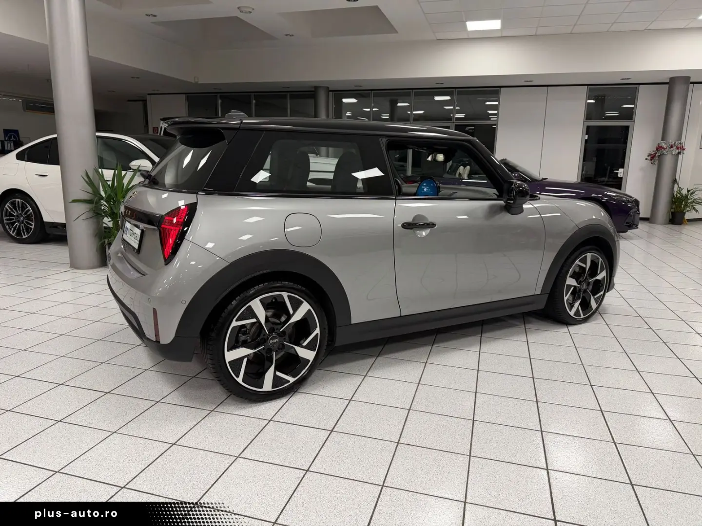 MINI Cooper S Favoured Trim PAK.S LED HUD KEYL ALARM