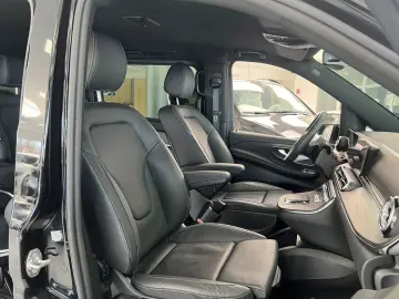 MERCEDES-BENZ V 300 d AVANTGARDE extralang 8Sitz 360  STHZG