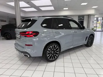 BMW X5 xDrive50e M Sport PANO HUD H-K SOFT ACC 360