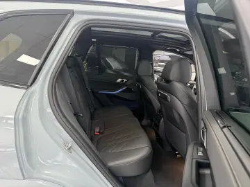 BMW X5 xDrive50e M Sport PANO HUD H-K SOFT ACC 360
