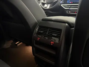 BMW X5 xDrive50e M Sport PANO HUD H-K SOFT ACC 360