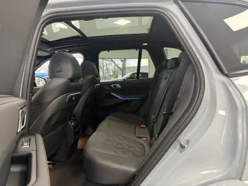 BMW X5 xDrive50e M Sport PANO HUD H-K SOFT ACC 360