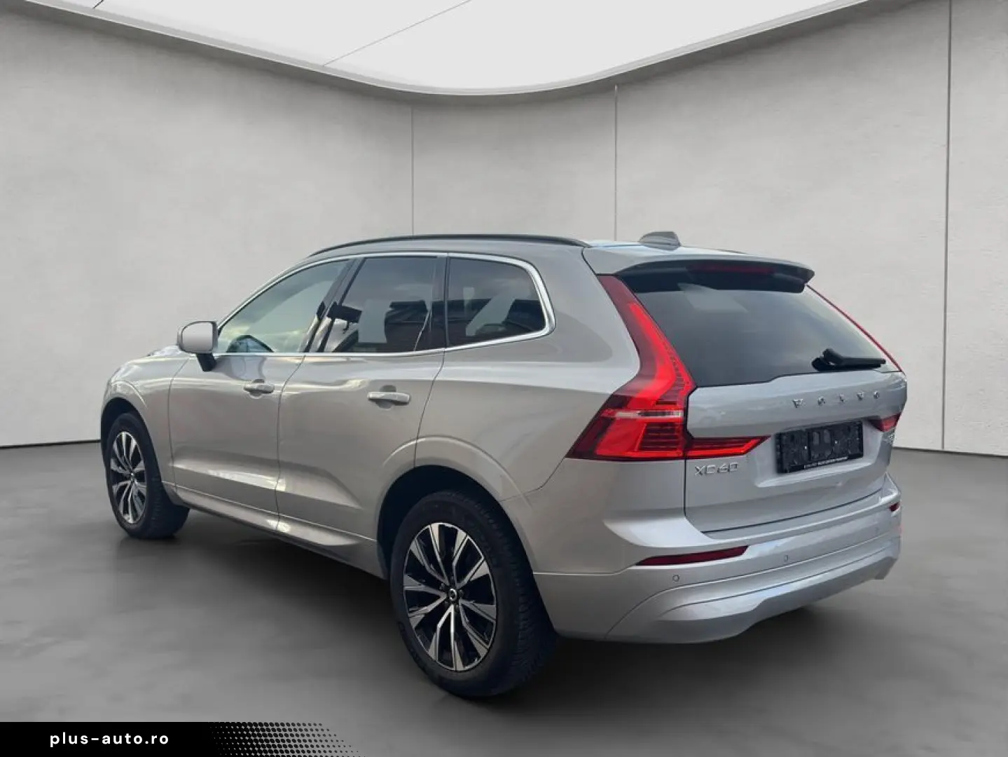 VOLVO XC60 B5 AWD Aut Alarm AHK H&K ACC BLIS Leder Lic