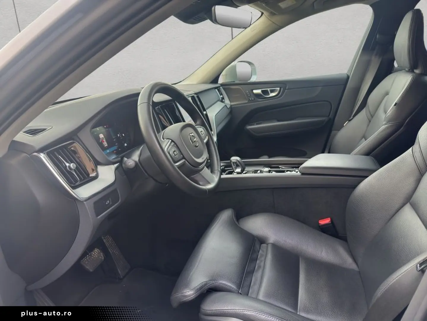 VOLVO XC60 B5 AWD Aut Alarm AHK H&K ACC BLIS Leder Lic