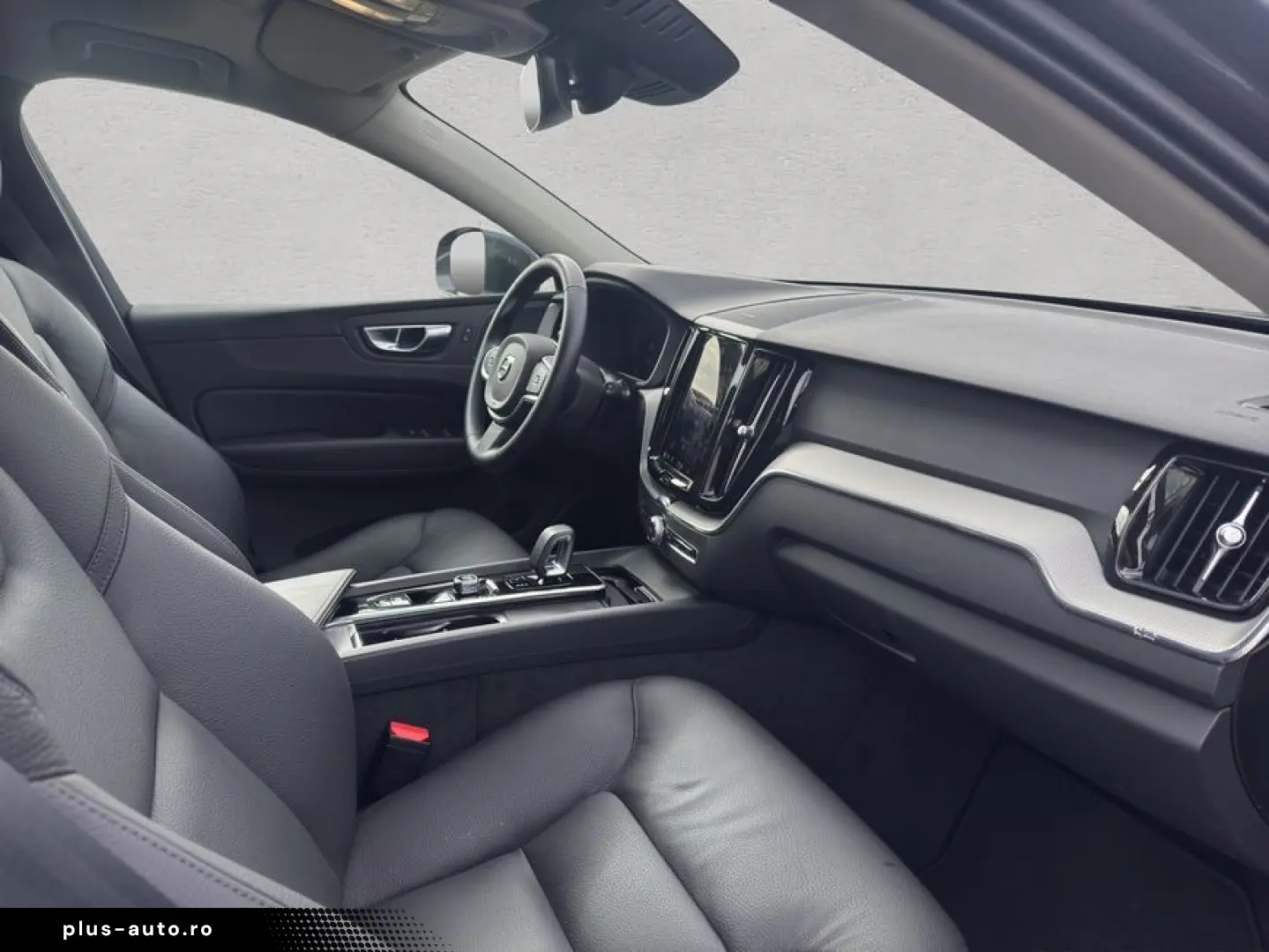 VOLVO XC60 B5 AWD Aut Leder ACC BLIS Voll-LED H&K