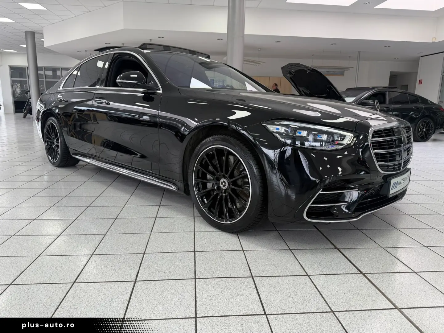 MERCEDES-BENZ S 580 e AMG AIRM PANO BURM HUD DISTR SOFT 360