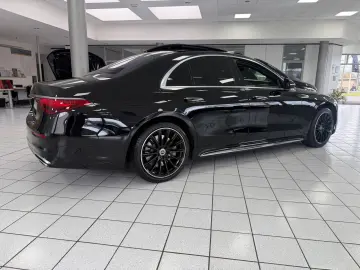 MERCEDES-BENZ S 580 e AMG AIRM PANO BURM HUD DISTR SOFT 360