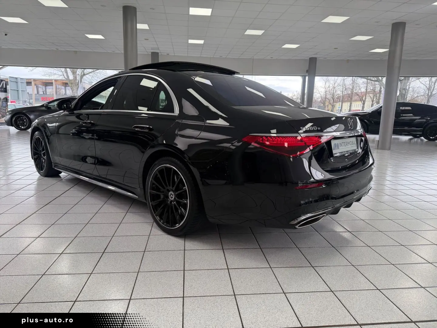 MERCEDES-BENZ S 580 e AMG AIRM PANO BURM HUD DISTR SOFT 360