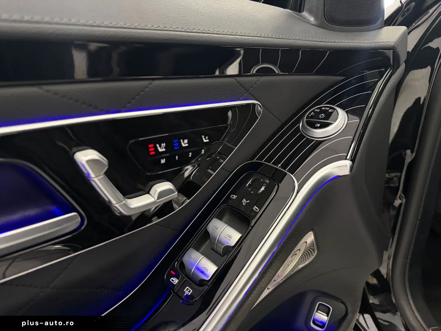 MERCEDES-BENZ S 580 e AMG AIRM PANO BURM HUD DISTR SOFT 360