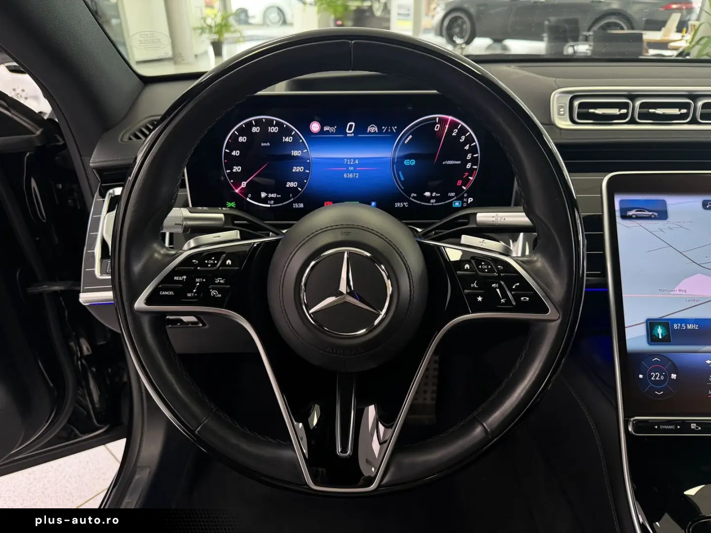MERCEDES-BENZ S 580 e AMG AIRM PANO BURM HUD DISTR SOFT 360