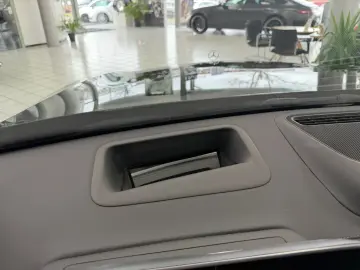 MERCEDES-BENZ S 580 e AMG AIRM PANO BURM HUD DISTR SOFT 360