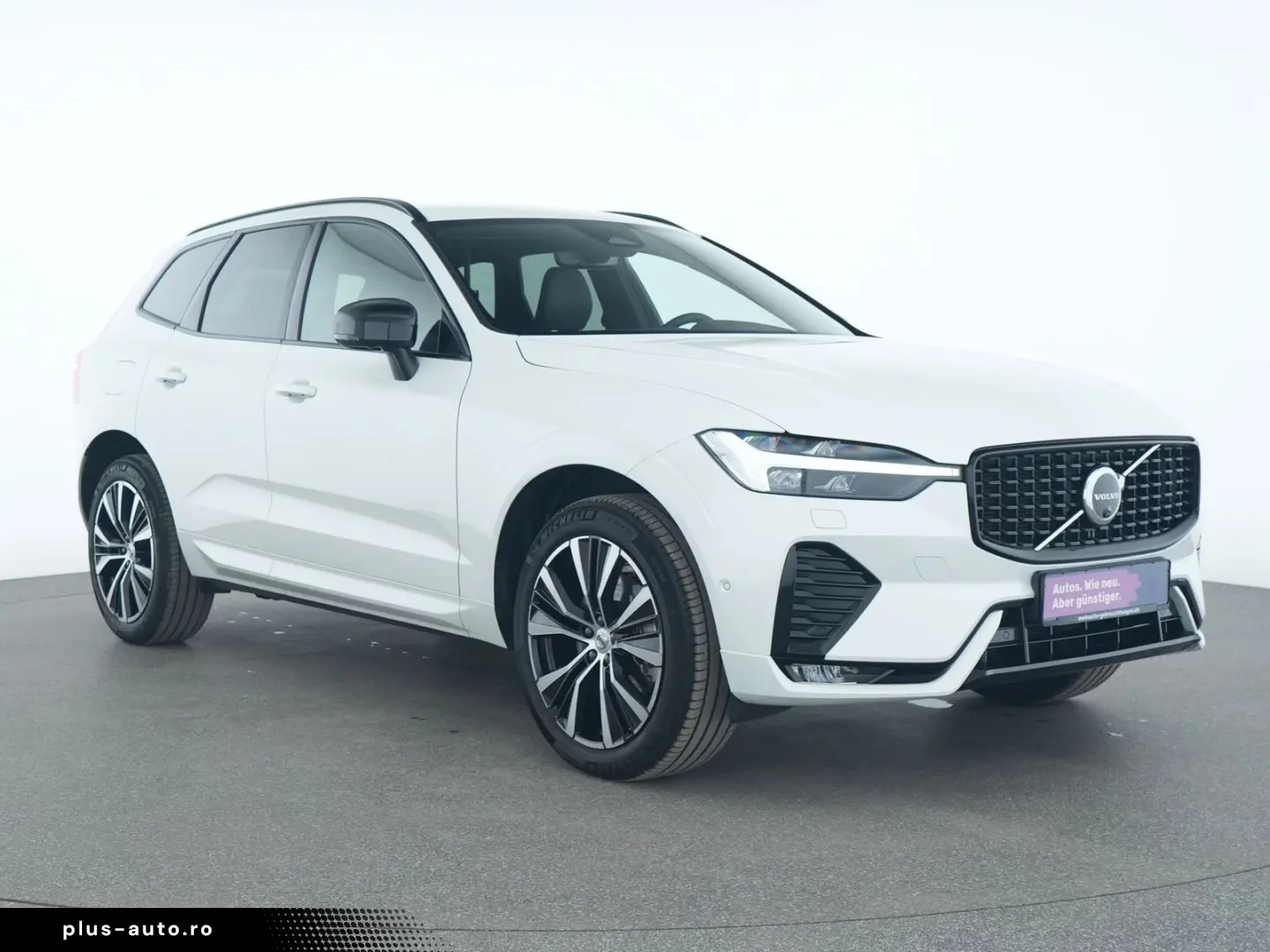 VOLVO XC60 Plus Dark 360  AHK ACC LED Kessy SHZ PDC