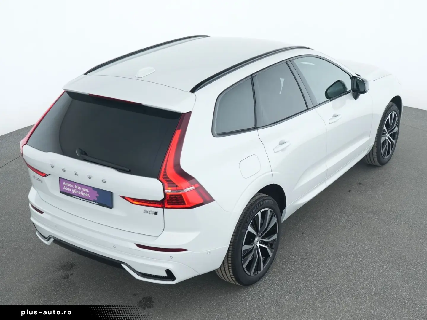 VOLVO XC60 Plus Dark 360  AHK ACC LED Kessy SHZ PDC