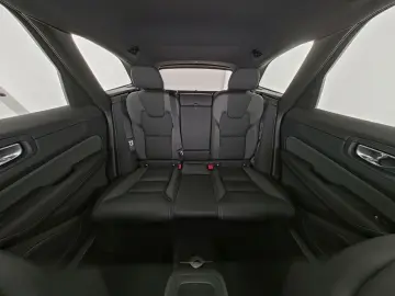 VOLVO XC60 Plus Dark 360  AHK ACC LED Kessy SHZ PDC