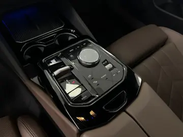 BMW 540 d xD M Sport Pro PANO HUD STHZG B&W ICONIC