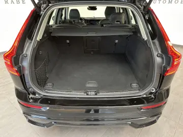 VOLVO XC60 B5 AWD Ultimate Dark NAV LED ACC 360  PANO