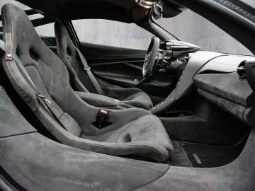 MCLAREN 750S Coupé Ventura Orange  Interior Carbon