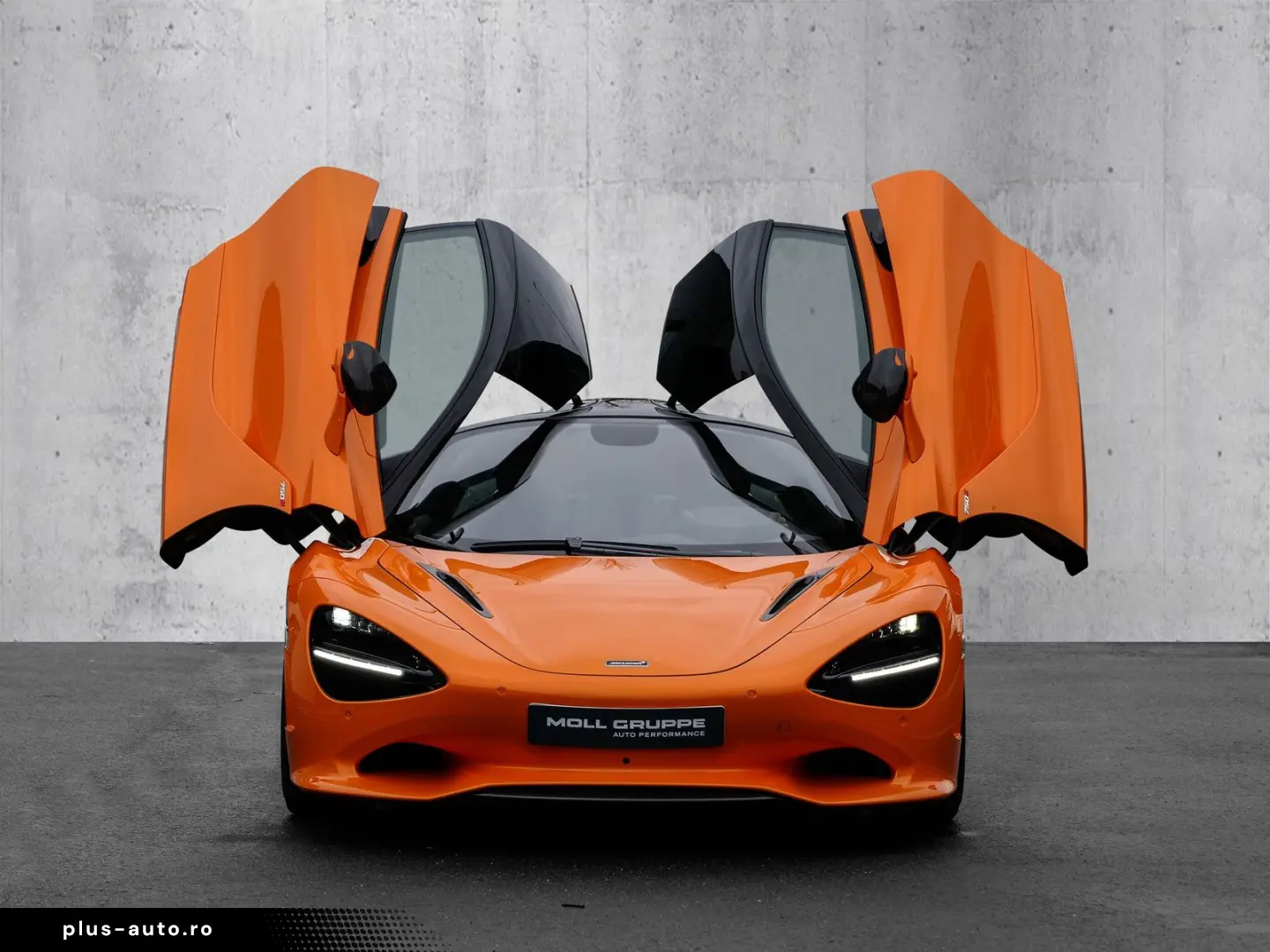 MCLAREN 750S Coupé Ventura Orange  Interior Carbon