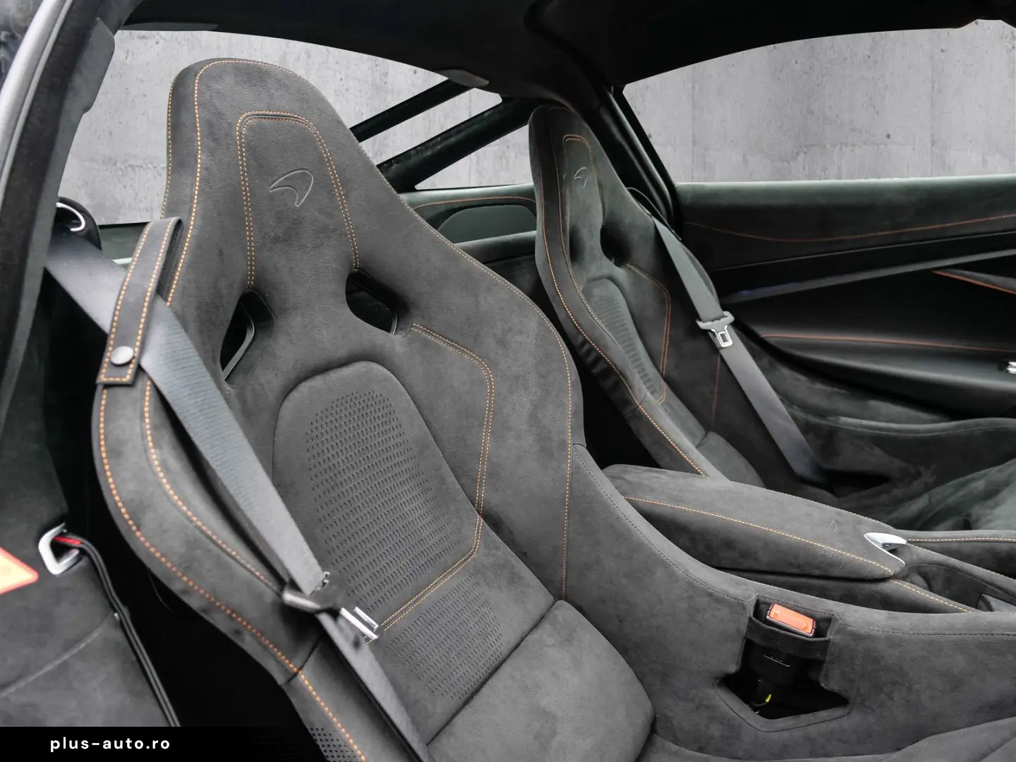 MCLAREN 750S Coupé Ventura Orange  Interior Carbon