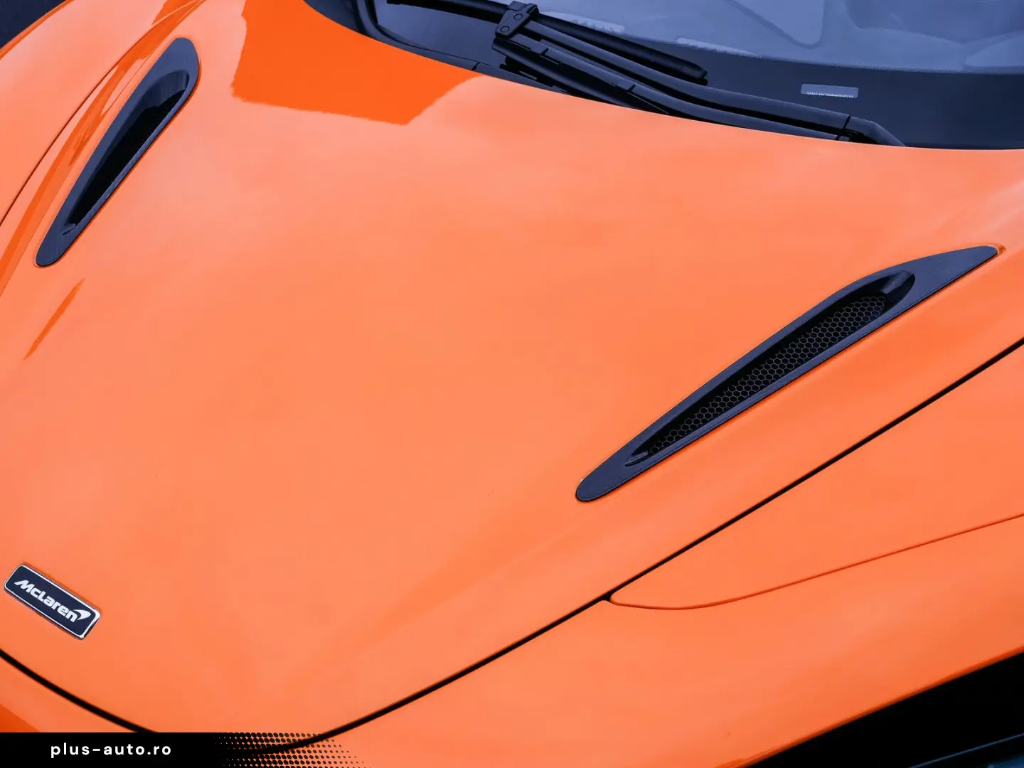 MCLAREN 750S Coupé Ventura Orange  Interior Carbon
