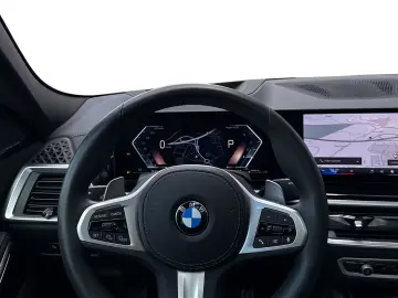 BMW X6 xDrive40d M Sport Pro AHK Pano