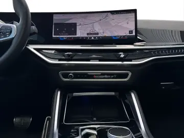 BMW X6 xDrive40d M Sport Pro AHK Pano