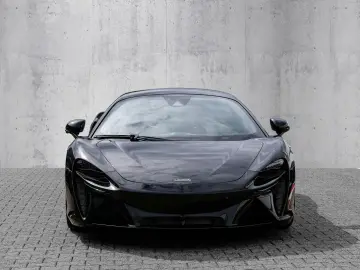 MCLAREN Artura Performance  Sport Exhaust  Technology